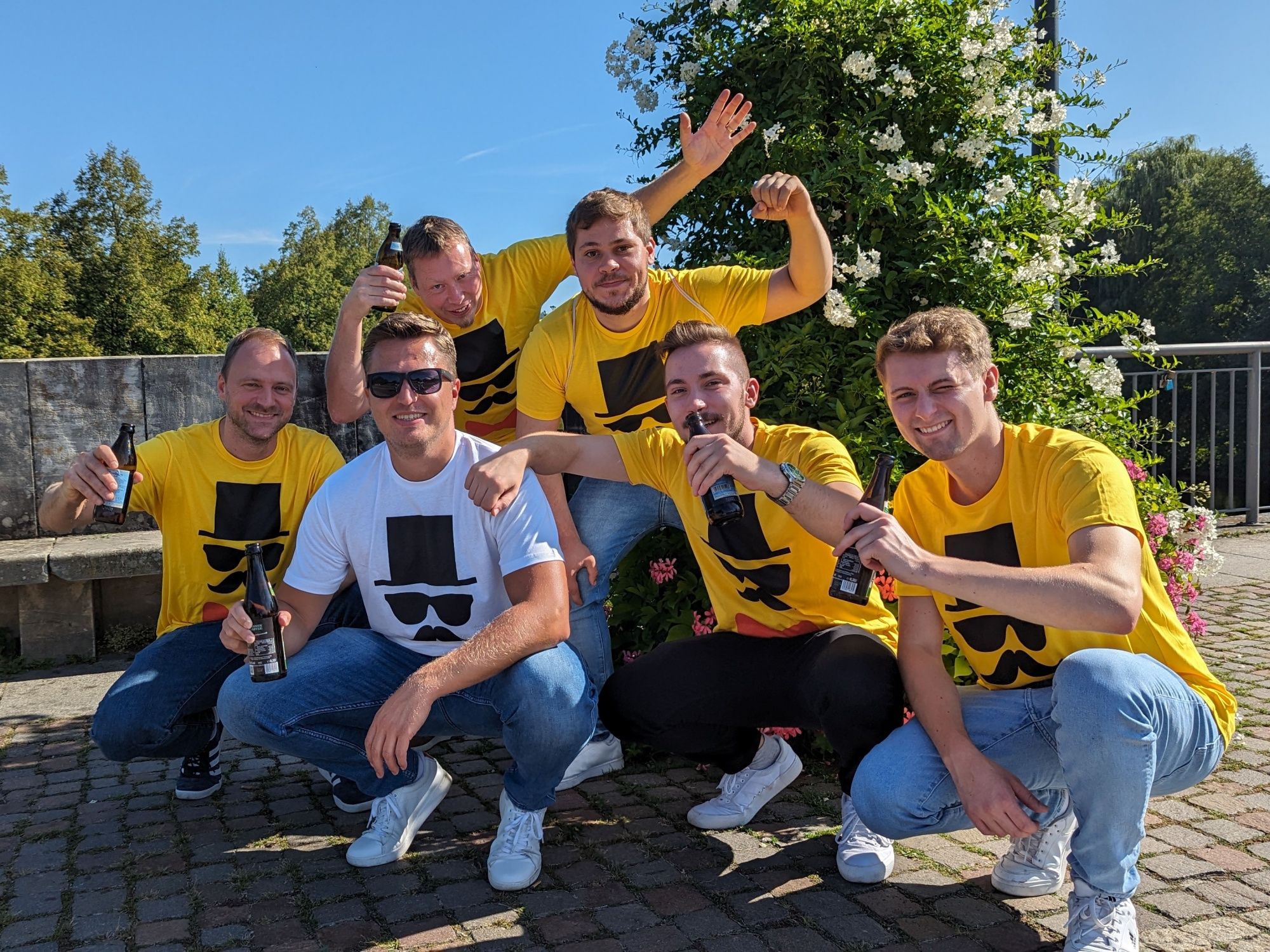 Teambuilding: Oslavte se svými přáteli ženícha na venkově s zábavnými aktivitami a vhodným oblečením.