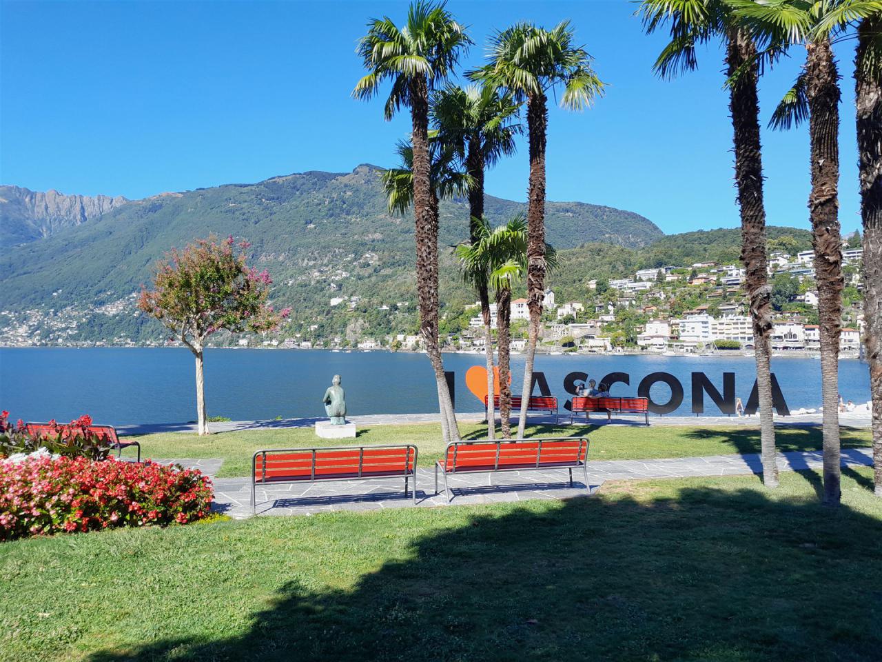Ticinoquad: Experimenta el pintoresco Ascona en el Lago Maggiore con naturaleza y oportunidades de ocio.
