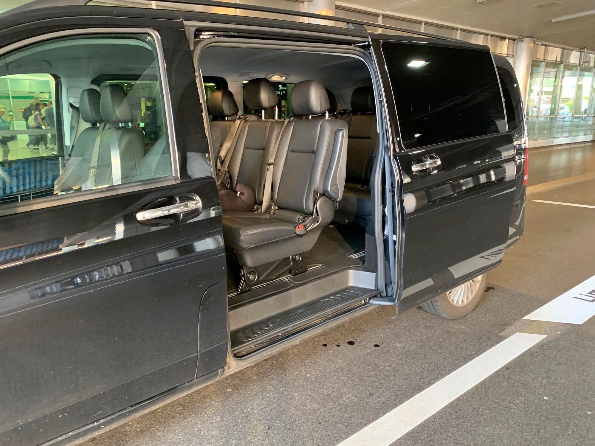 Transfer de Ginebra con vehículo a Crans Montana