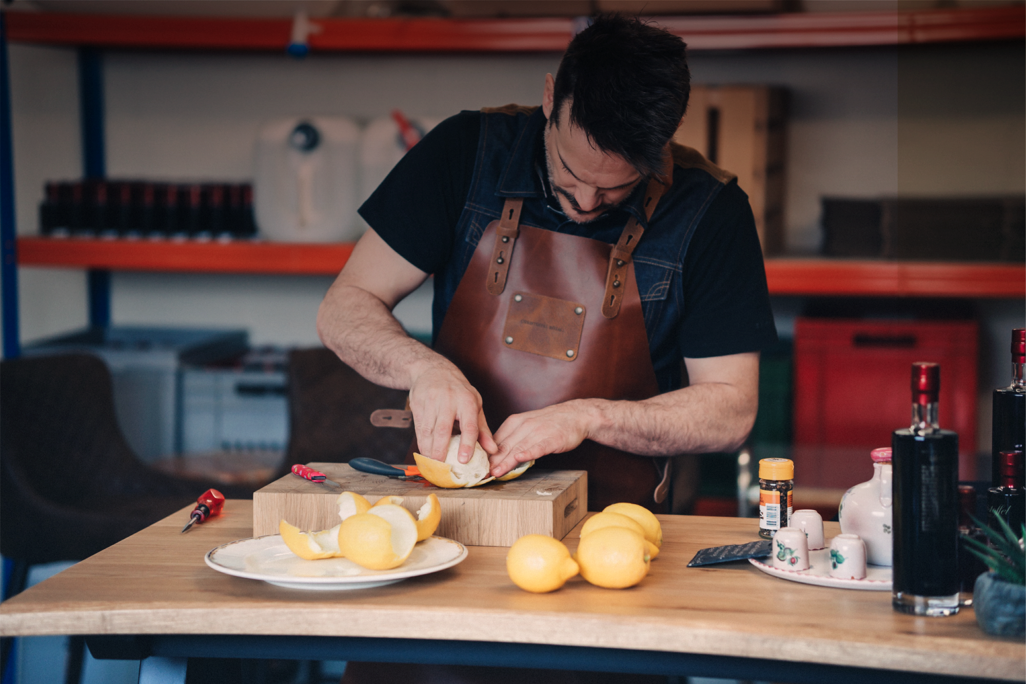 Il liquore Christoffel Röte­li è prodotto con limoni freschi.