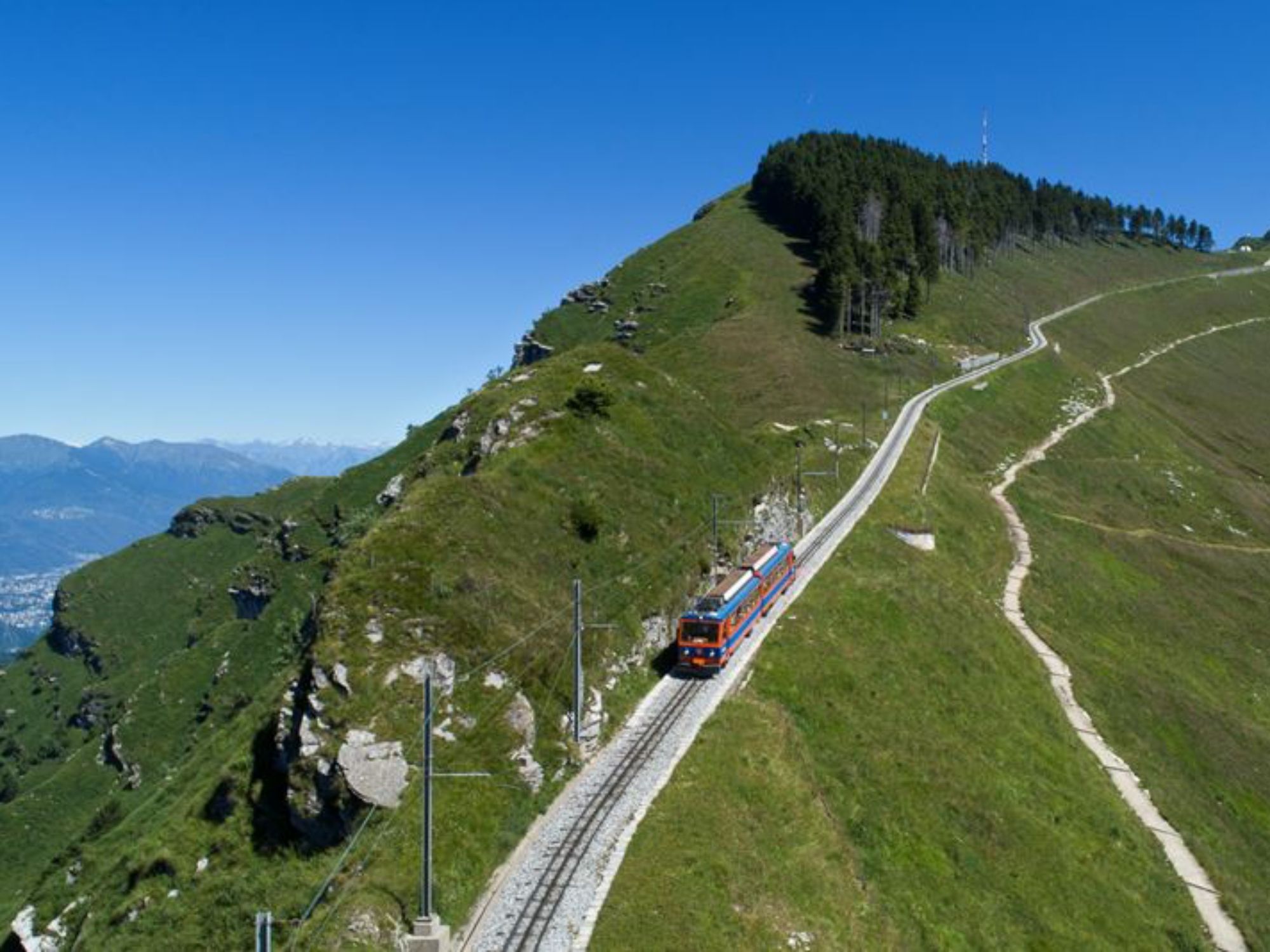 Monte Generoso: Experience an unforgettable train ride on a picturesque mountain.