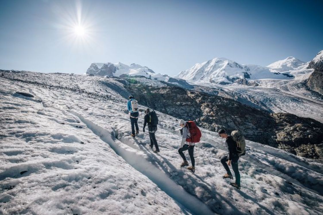 Gletsjertur: Oplev en krævende vandretur i de fantastiske alper med en fantastisk udsigt.