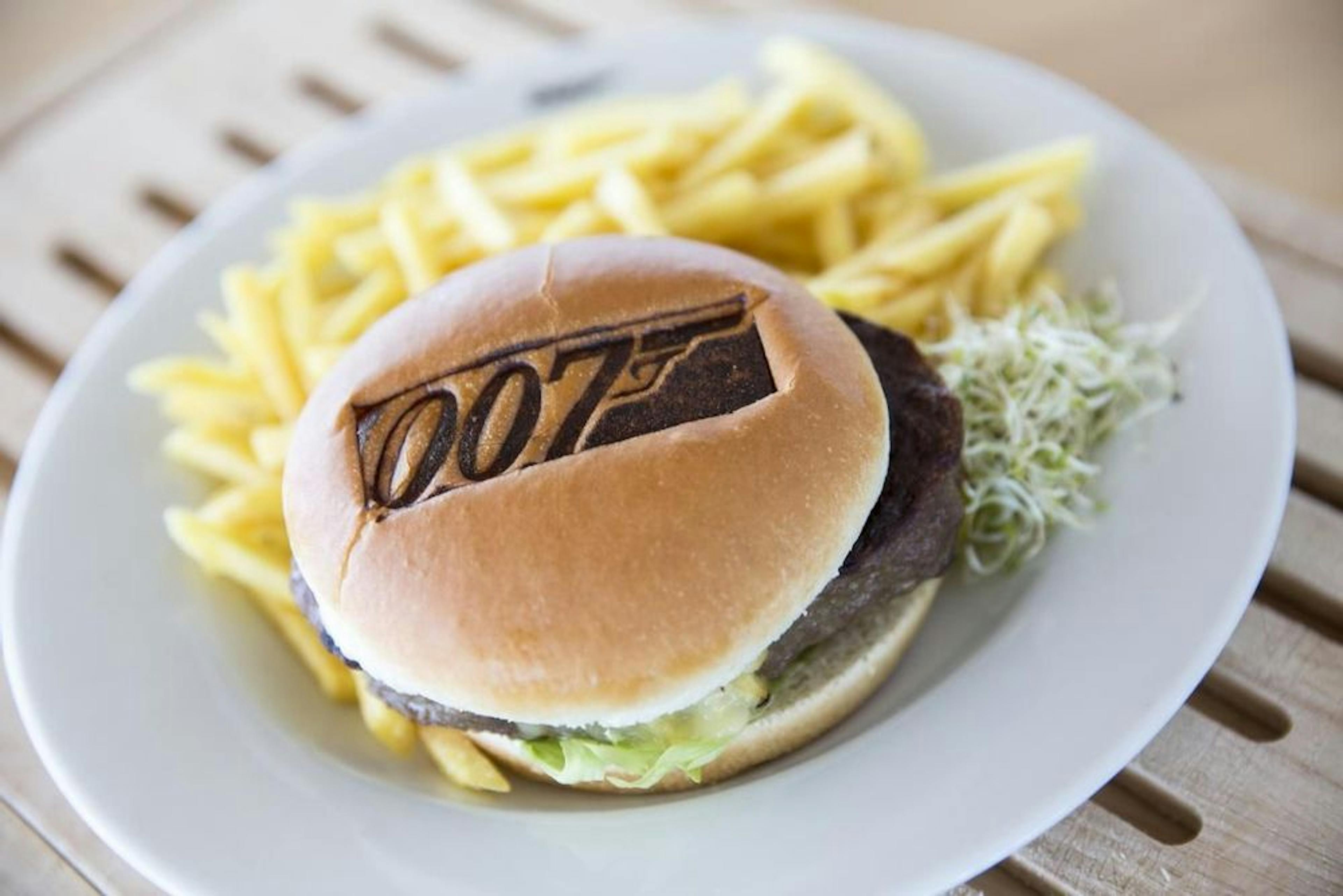 Menu burger James Bond