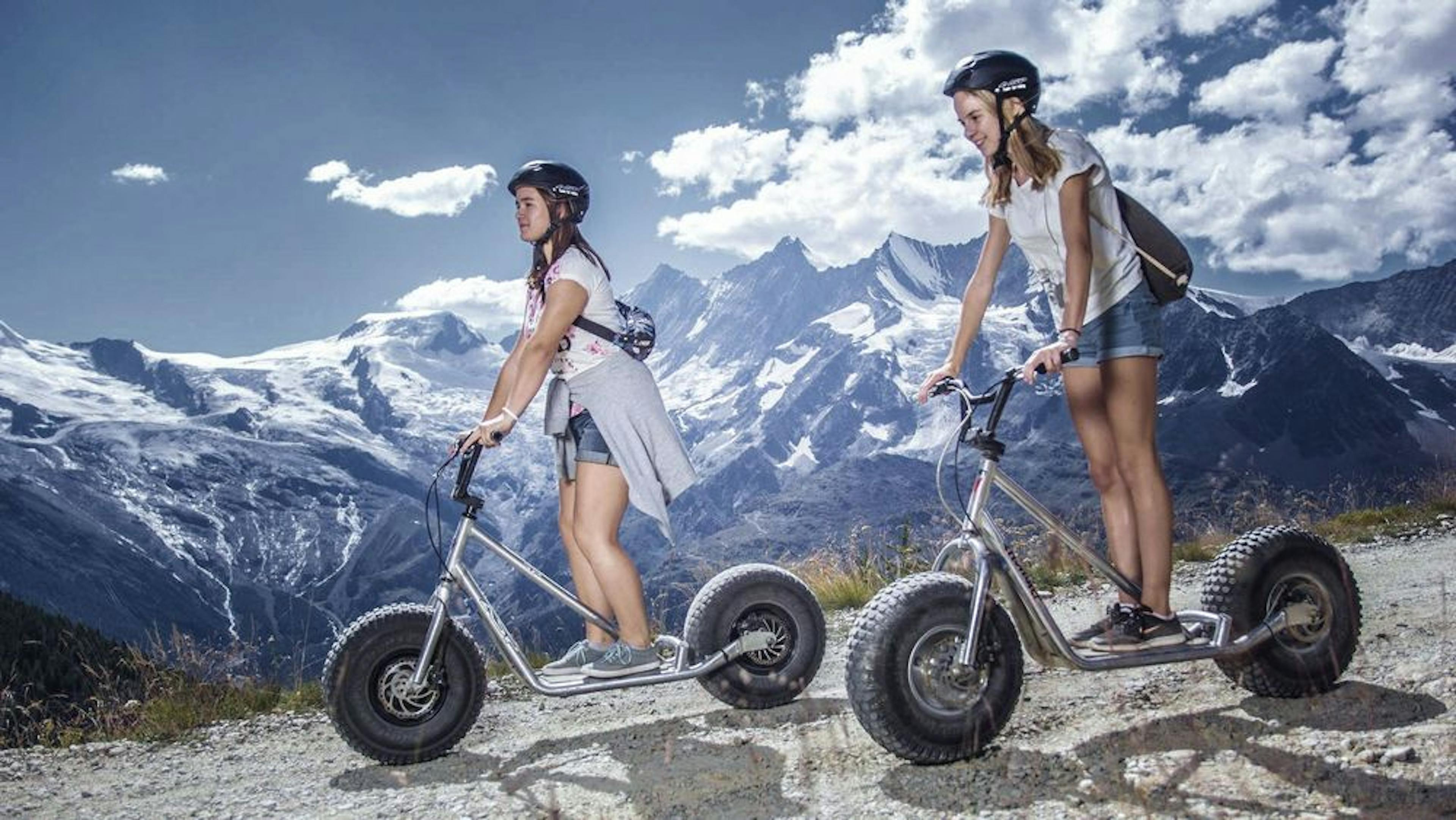Hohsaas scooter ride