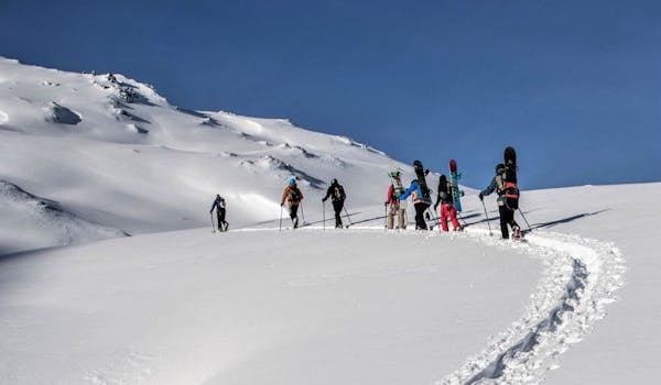 Andermatt ski and snowboard tour two days for beginners