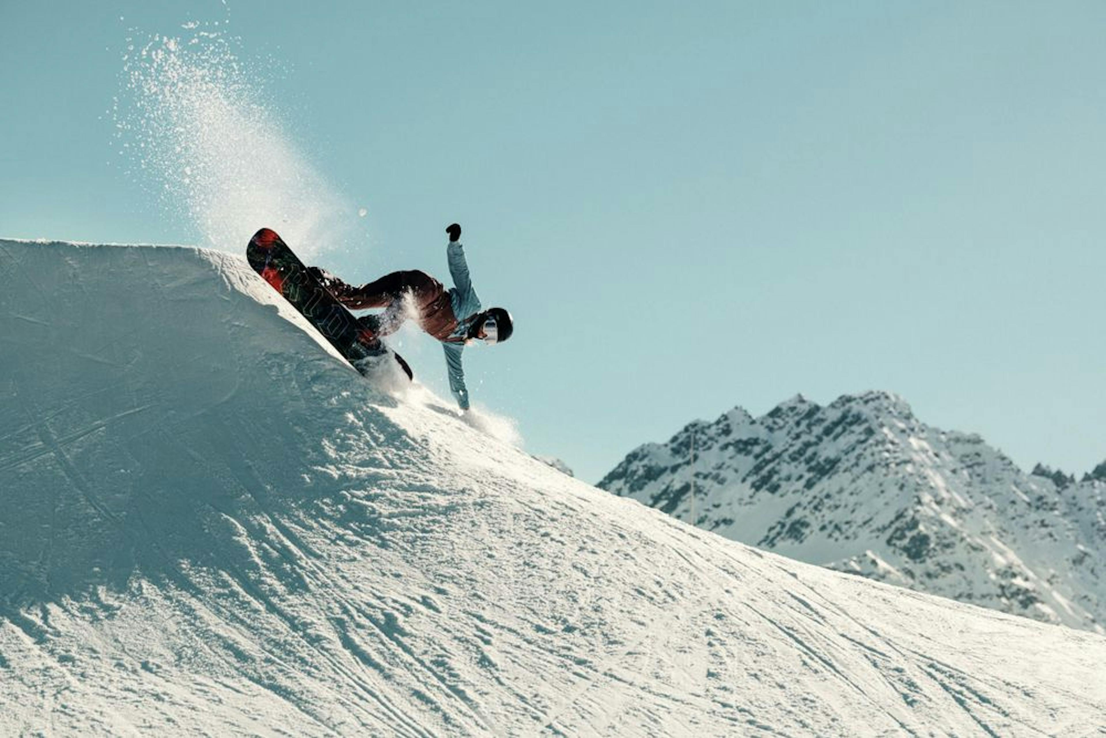 Arosa-Snowboarding (Foto: Schweiz Tourismus / Silvano Zeiter)