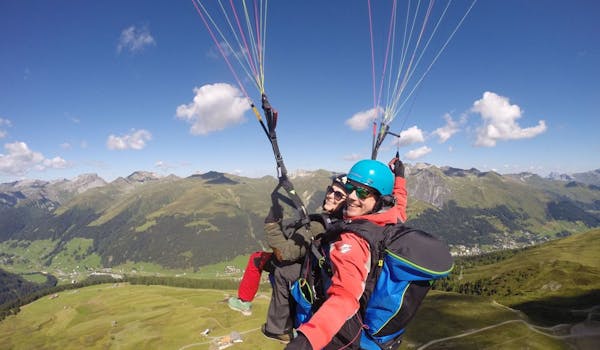 Paragliding Davos