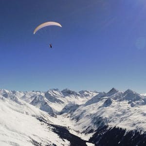 Davos Gleitschirm Tandemflug zu zweit mit Fondueplausch