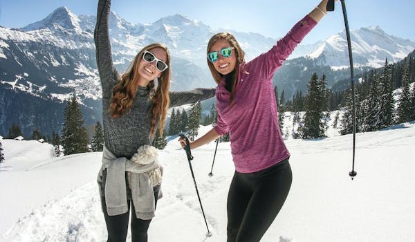 Giro con le racchette da neve a Interlaken