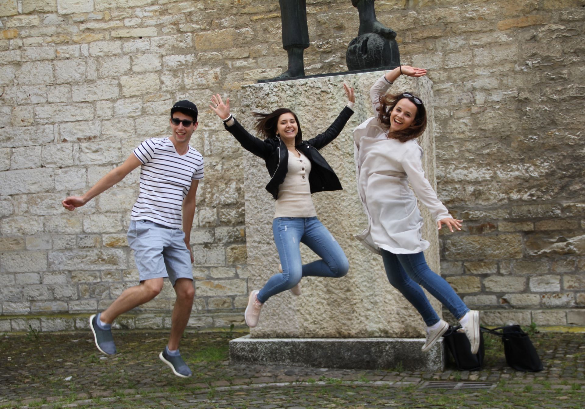 Luzern Escape Game: Vive aventuras emocionantes com amigos num ambiente empolgante.