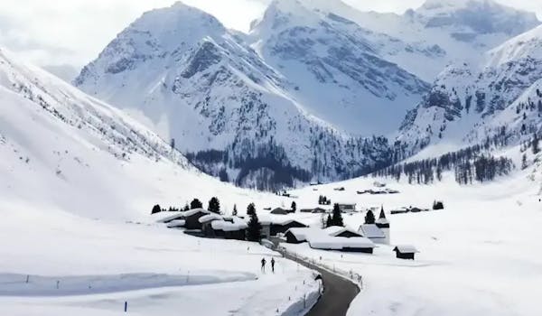 Cross country ski tour Sertigtal Davos guided