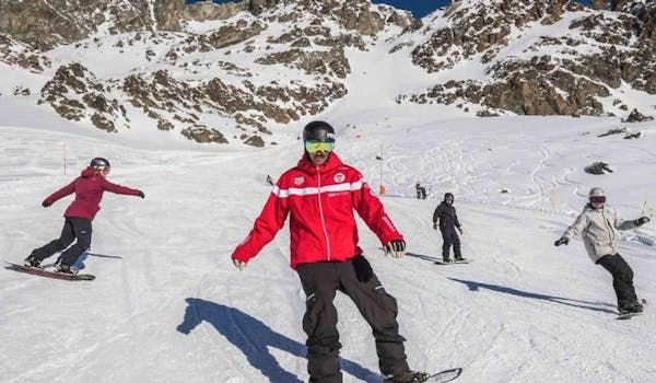 Snowboard lessons Zermatt kids advanced