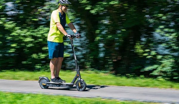 Tour de pique-nique en scooter électrique dans la Bündner Herrschaft