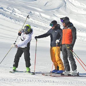 Corso di sci per adulti all'alba St
