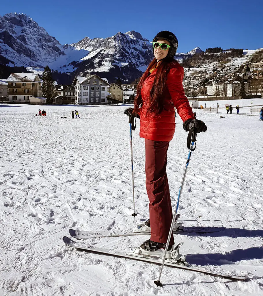 Ski school: Learn to ski in the enchanting winter landscape full of snow and joy