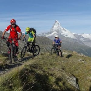 Cours d'E-Bike Zermatt pour les débutants