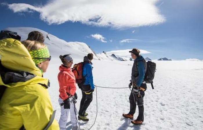 Basic course alpine touring and mountain tour Breithorn