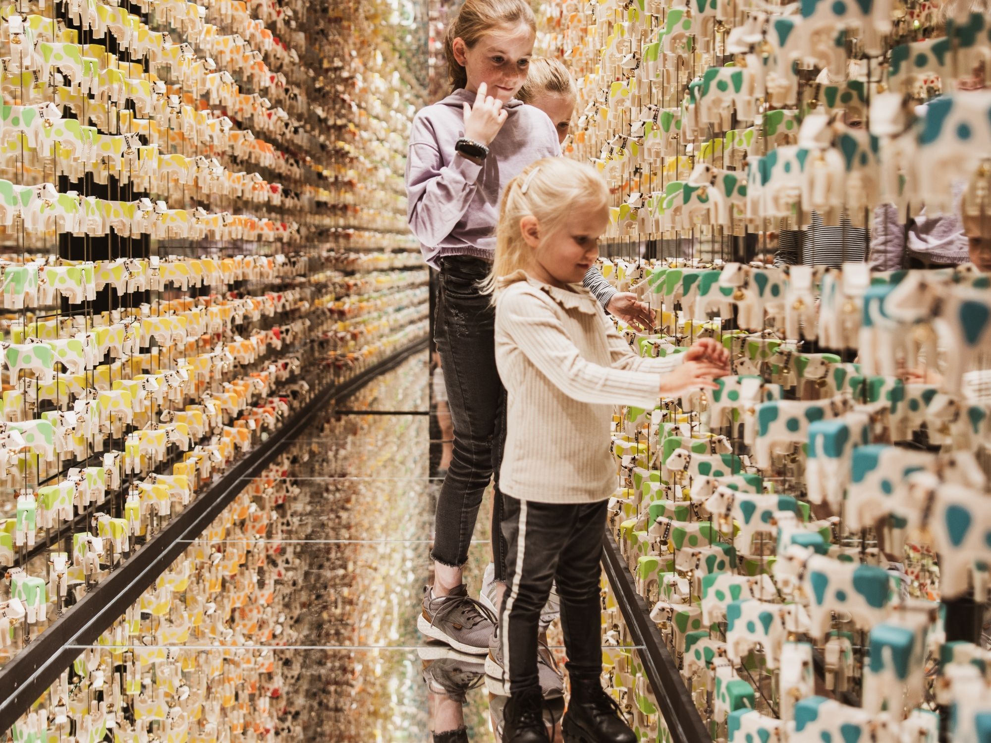 Trauffer Ervaringswereld: Ontdek de fantasierijke wereld van kinderen met kleurrijke dieren en speelplezier.